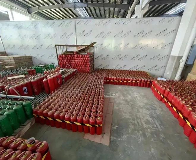 j9九游真人游戏第一平台这灭不了火的灭火器涉案2600余万元…(图1)