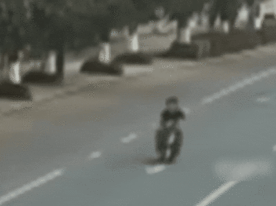 九游娱乐41辆电动车被烧成“骨架”！这些事万万别做……(图3)